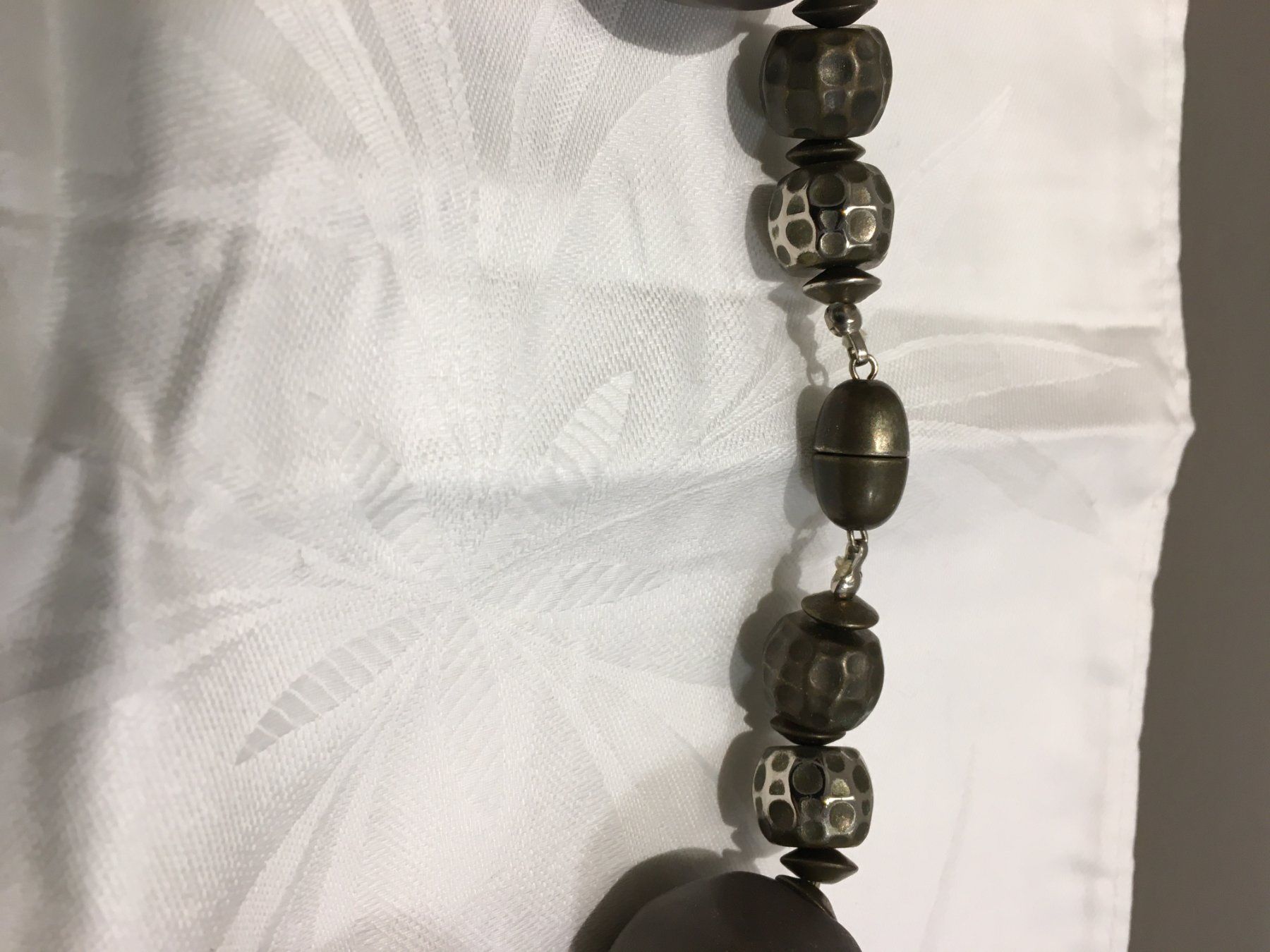 Catenine: Braune Statement Kette mit Antik Details – Usato da Heerbrugg venduto da dwfg 3
