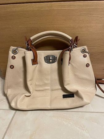 Handtasche JIMMY CHOO . Sehr selten gebraucht! 