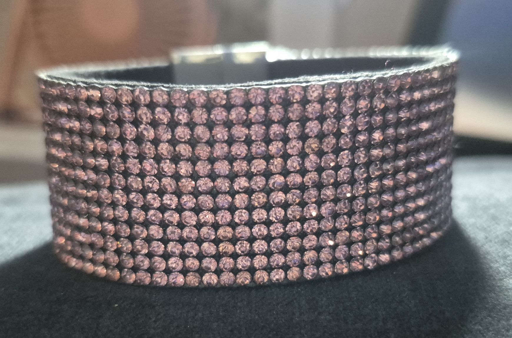 Bracelets: Bracciale con strass rosa, chiusura magnetica – D'occasion à Giubiasco par Stefaniav