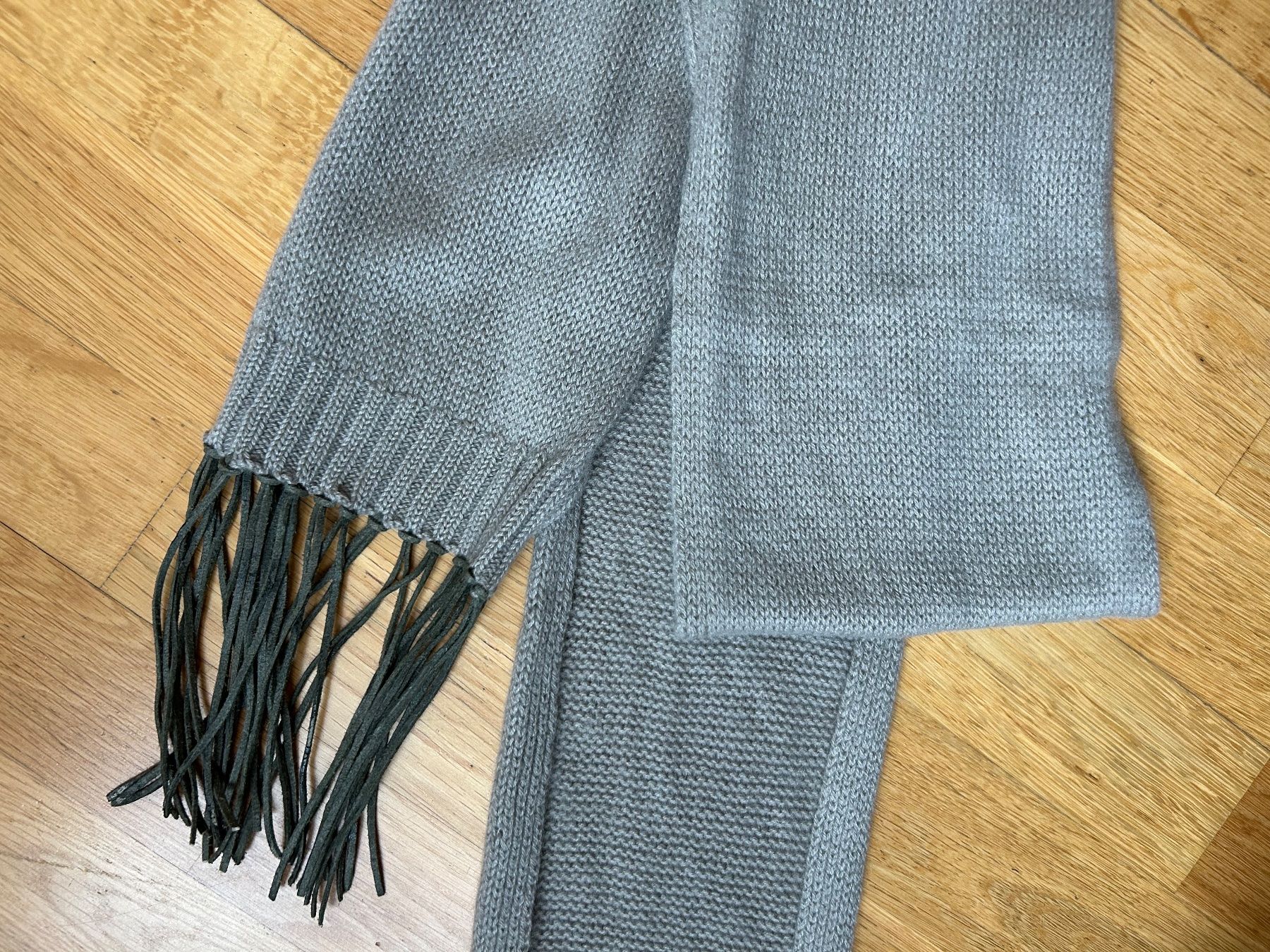 Foulard & Sciarpe: Cashmere Strickschal in Taupe – Usato da Bern venduto da mascho007 1