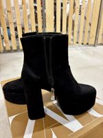 Stiefeletten mit Plateau schwarz (38)