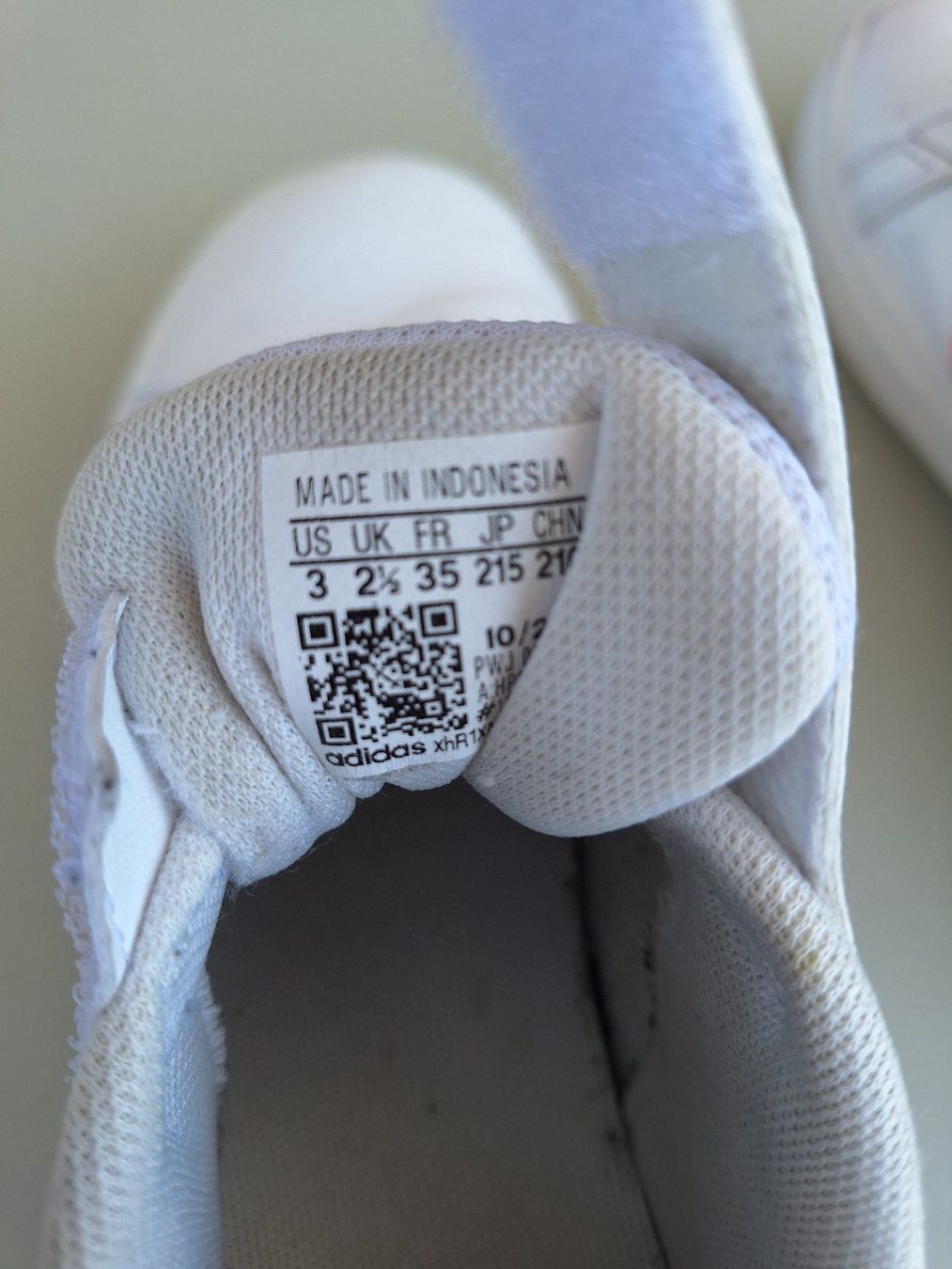 Adidas Scarpe per ragazze: Lässige Sneaker von Adidas – Usato da Cham venduto da Fiftyfive 3