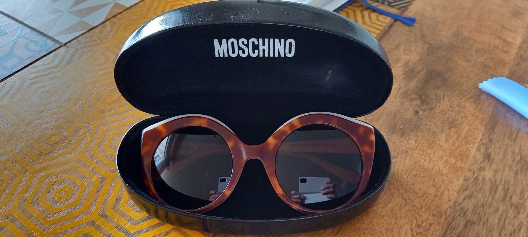 Moschino Occhiali & Lenti: Sonnenbrille Moschino original – Nuovo (secondo la descrizione) da Wädenswil venduto da Ursula.H.