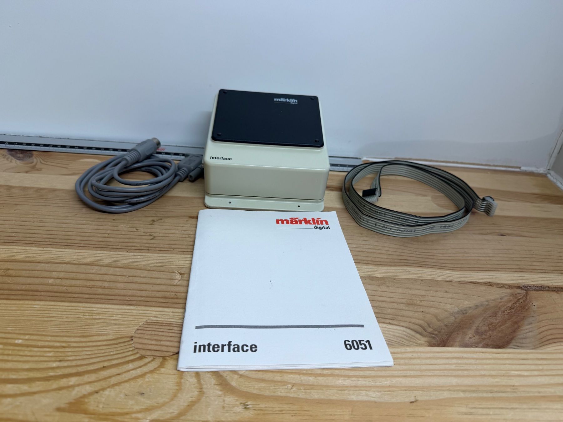 Märklin Modellini di ferrovie: Märklin 6051 Interface – Usato da Büsserach venduto da ModellbahnDepot