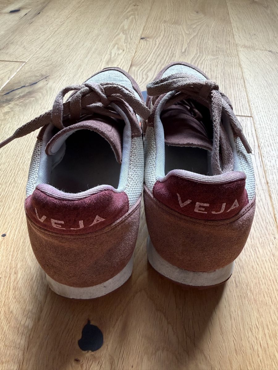 Veja Scarpe da uomo: Veja Sneakers 38 – Usato da Zürich venduto da nalagrubyy 3
