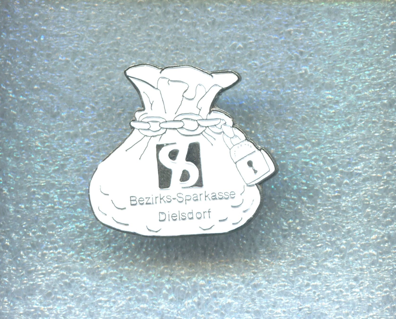 Placchette & Badge: Bezirks-Sparkasse  Dielsdorf – Usato da Winterthur venduto da Sammleroase