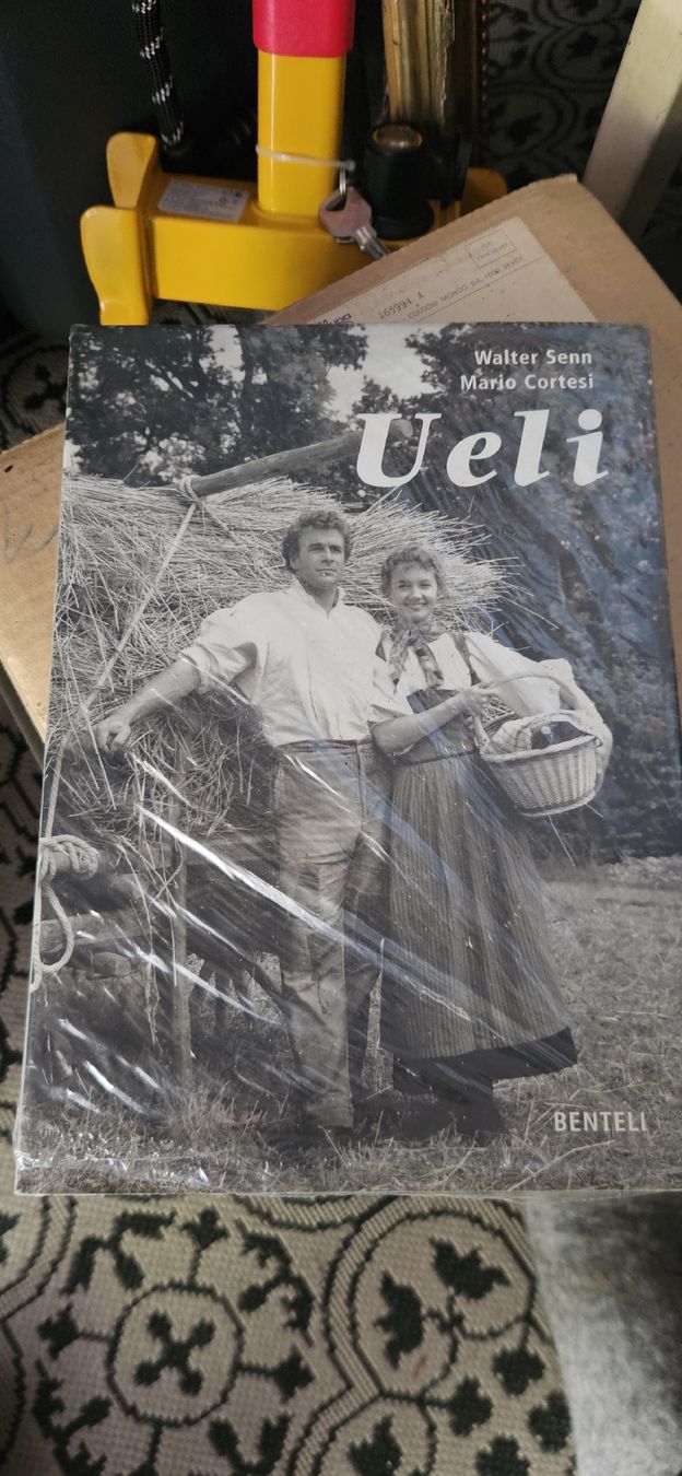 Libri: Buch "Ueli" - Walter Senn & Mario Cortesi – Nuovo e nell'imballaggio originale da Belp venduto da Ginus85