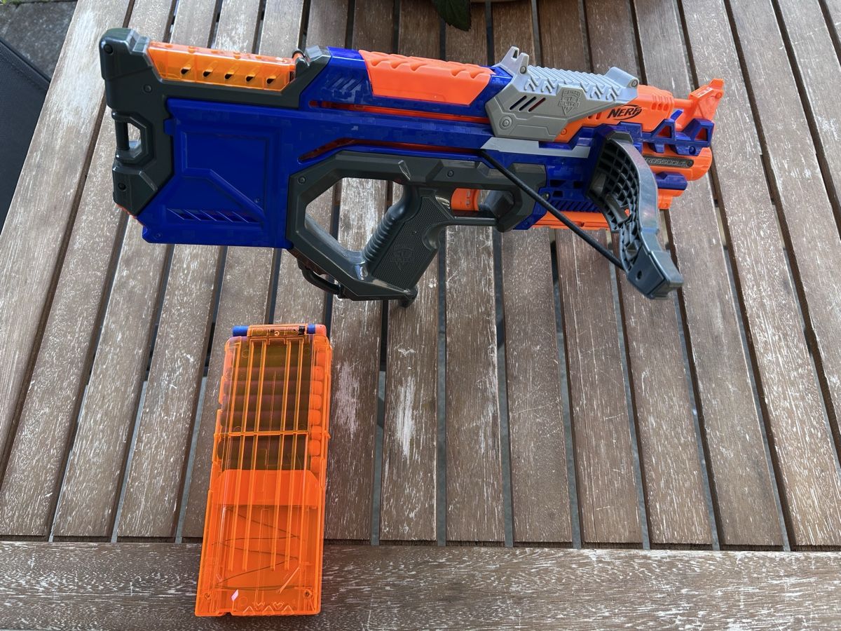 Nerf Giocattoli: Nerf Crossbow – Usato da Zofingen venduto da Astrid13 1