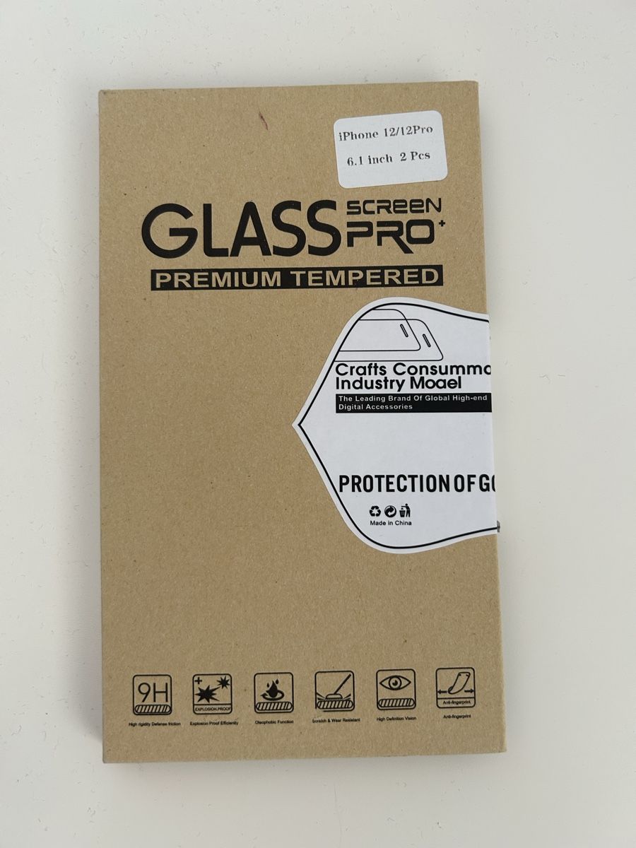 Apple Cover & Protezioni schermo: glass screen protector iPhone 12/12 pro – Usato da Sempach Station venduto da mal_pm8y