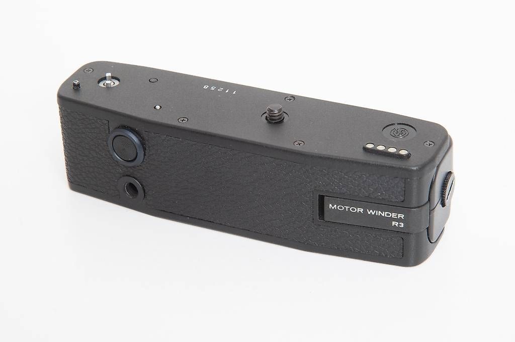 Leica Fotocamera: Leica Leitz Motor Winder R3 – Difettoso da Lausanne venduto da Phlox02 1