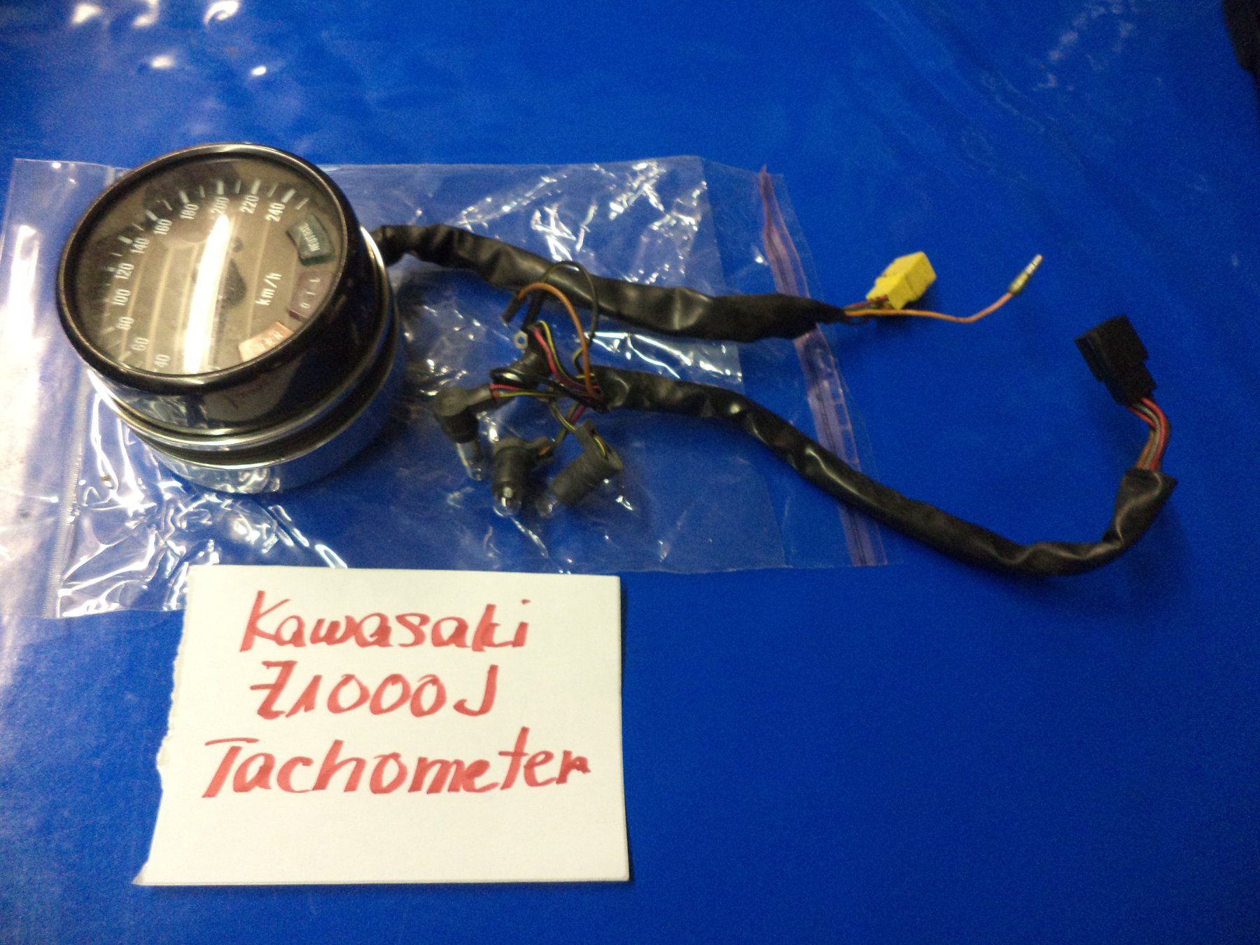 Kawasaki Alle Motorradersatzteile: Kawasaki Tach0 1000J und LTD – Gebraucht aus Oetwil am See von Avenger07 1