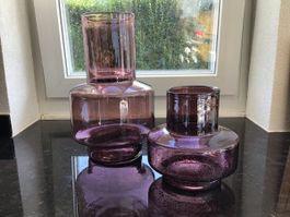 2 Glasvasen, violett, neuwertig