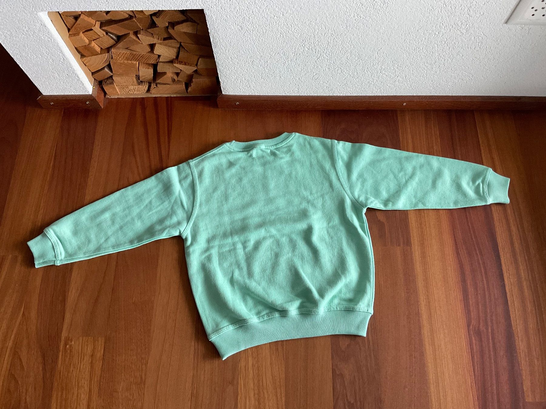 Pullover & Sweatshirts: Neuwertiger Pullover Mädchen Gr.116/122 – Neu (gemäss Beschreibung) aus Pfäffikon ZH von Ben0707 1