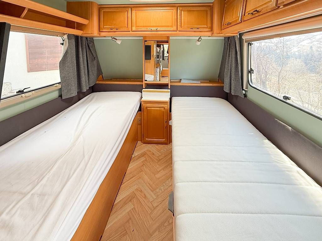 Rimorchi: Caravane LMC Munsterlander 490 K – Usato da Vissoie venduto da vir_6zhw 2