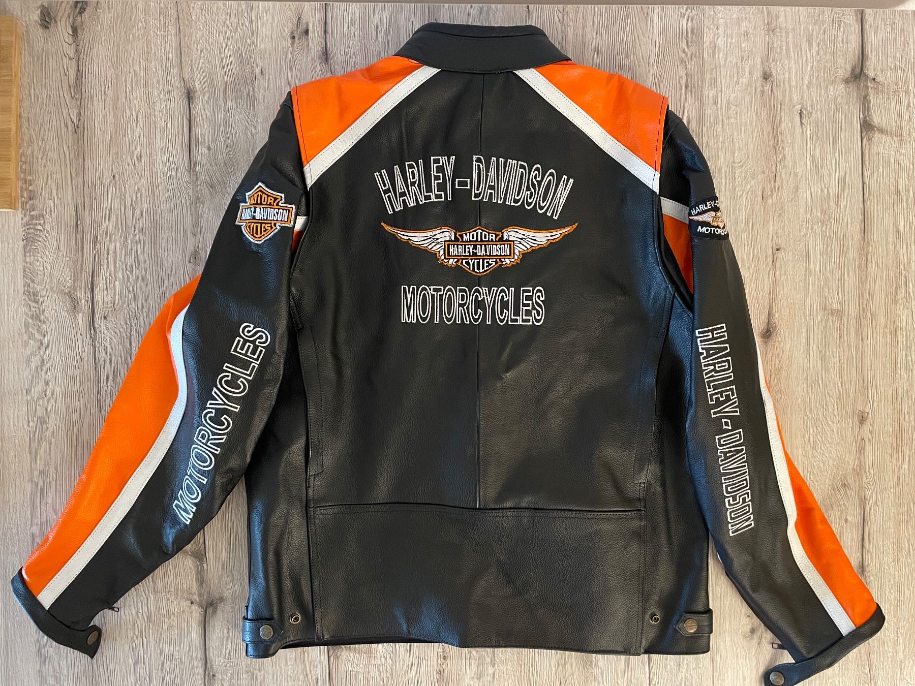 Harley-Davidson Jacken: Neue  Harley Davidson Lederjacke Grösse L – Neu und originalverpackt aus Ins von creamo1 1