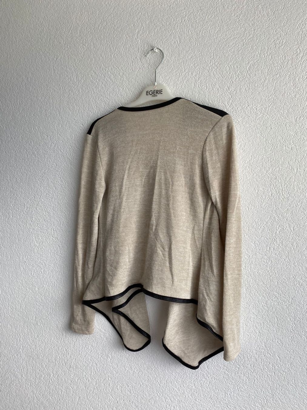 Gilet & Giacche senza maniche: Cardigan beige – Usato da Montreux venduto da Iza_81199 2