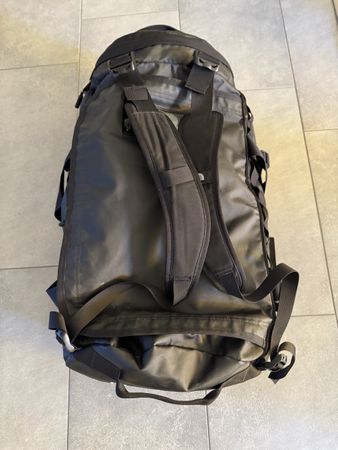 The North Face Base Camp Size M