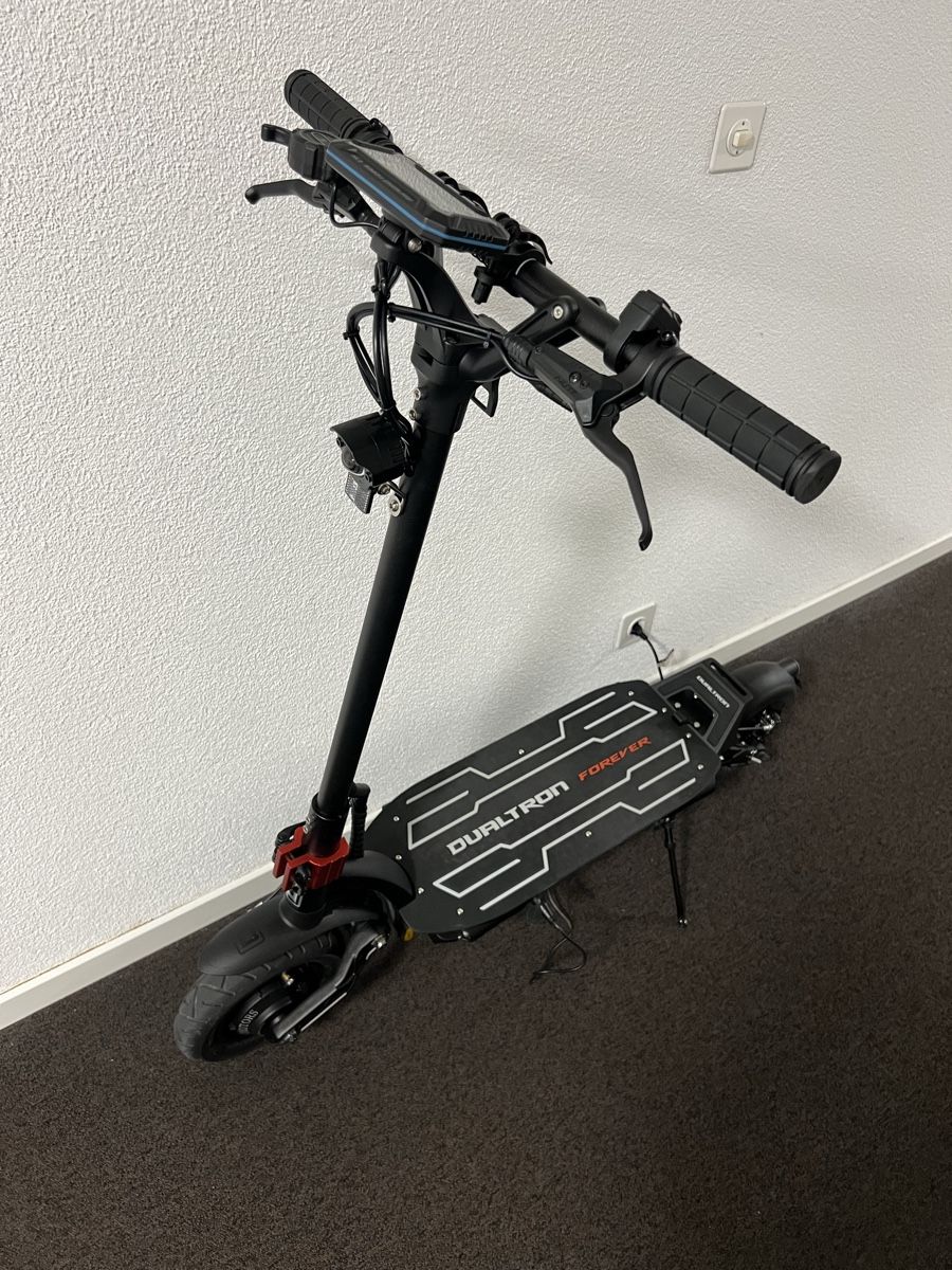 Scooter: Dulatron Forever Pro e scooter – Nuovo (secondo la descrizione) da Bürgenstock venduto da reg_2w5v