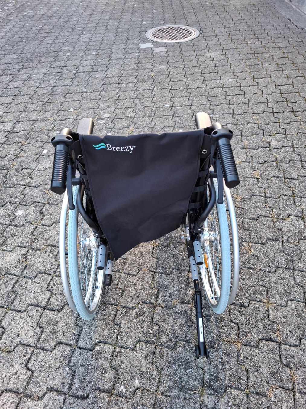 Sedie a rotelle: Rollstuhl – Nuovo (secondo la descrizione) da Stachen venduto da frs_8z7j 2