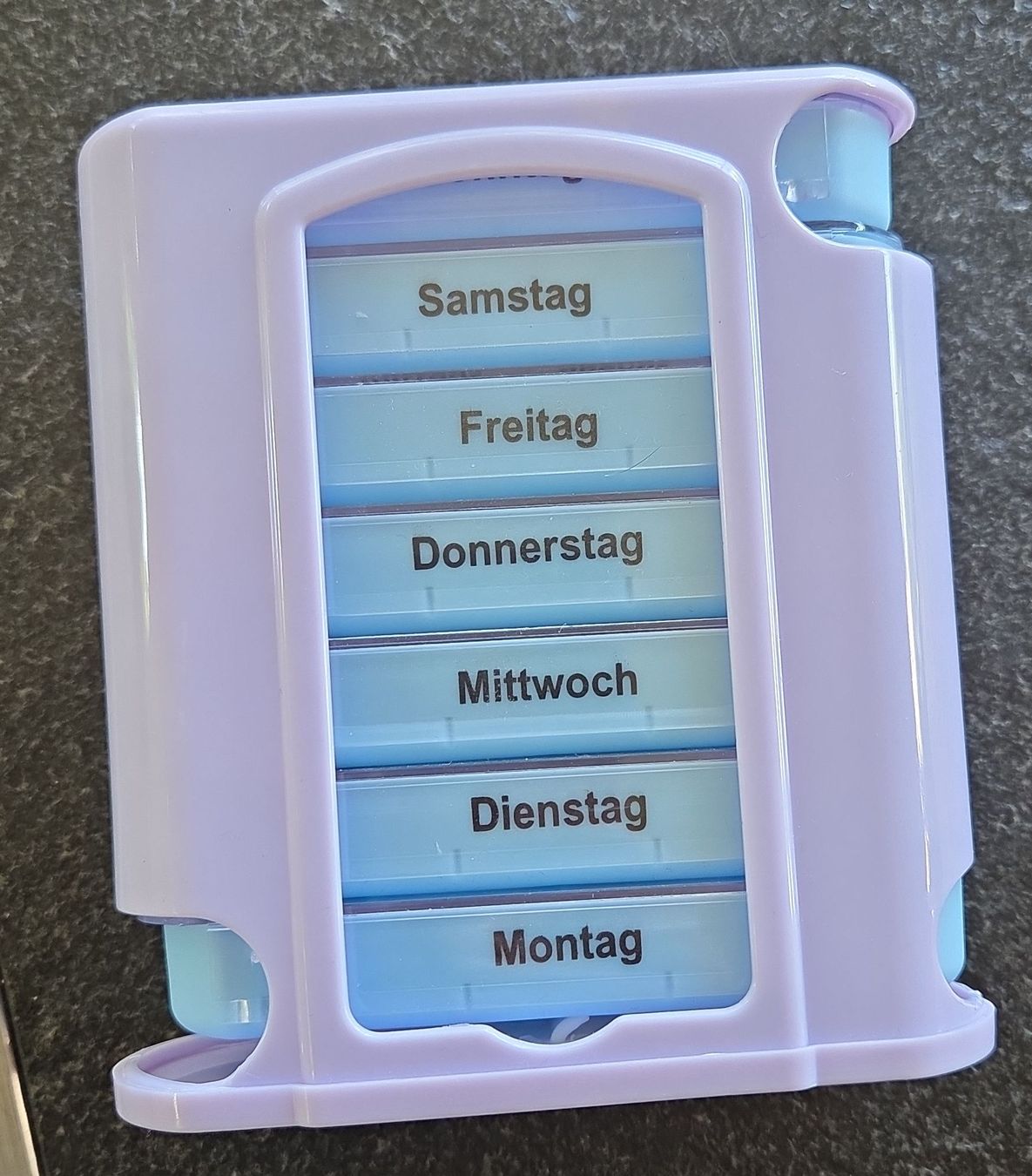 Contenitori & Simili: Tablettendose mit 7 Fächern neu – Usato da Subingen venduto da DENDLE20