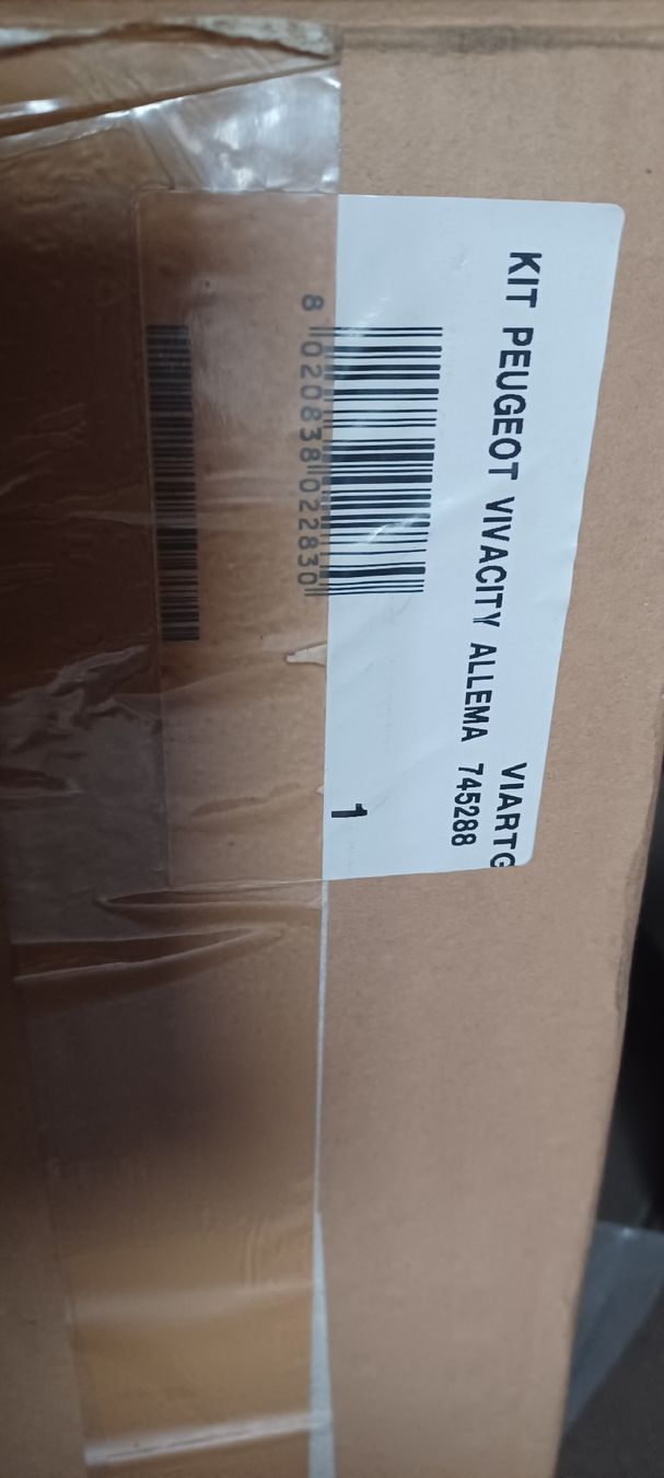 Tutti i ricambio per moto: Vivacity Windschild Kit – Usato da Zihlschlacht venduto da archenoah01 1