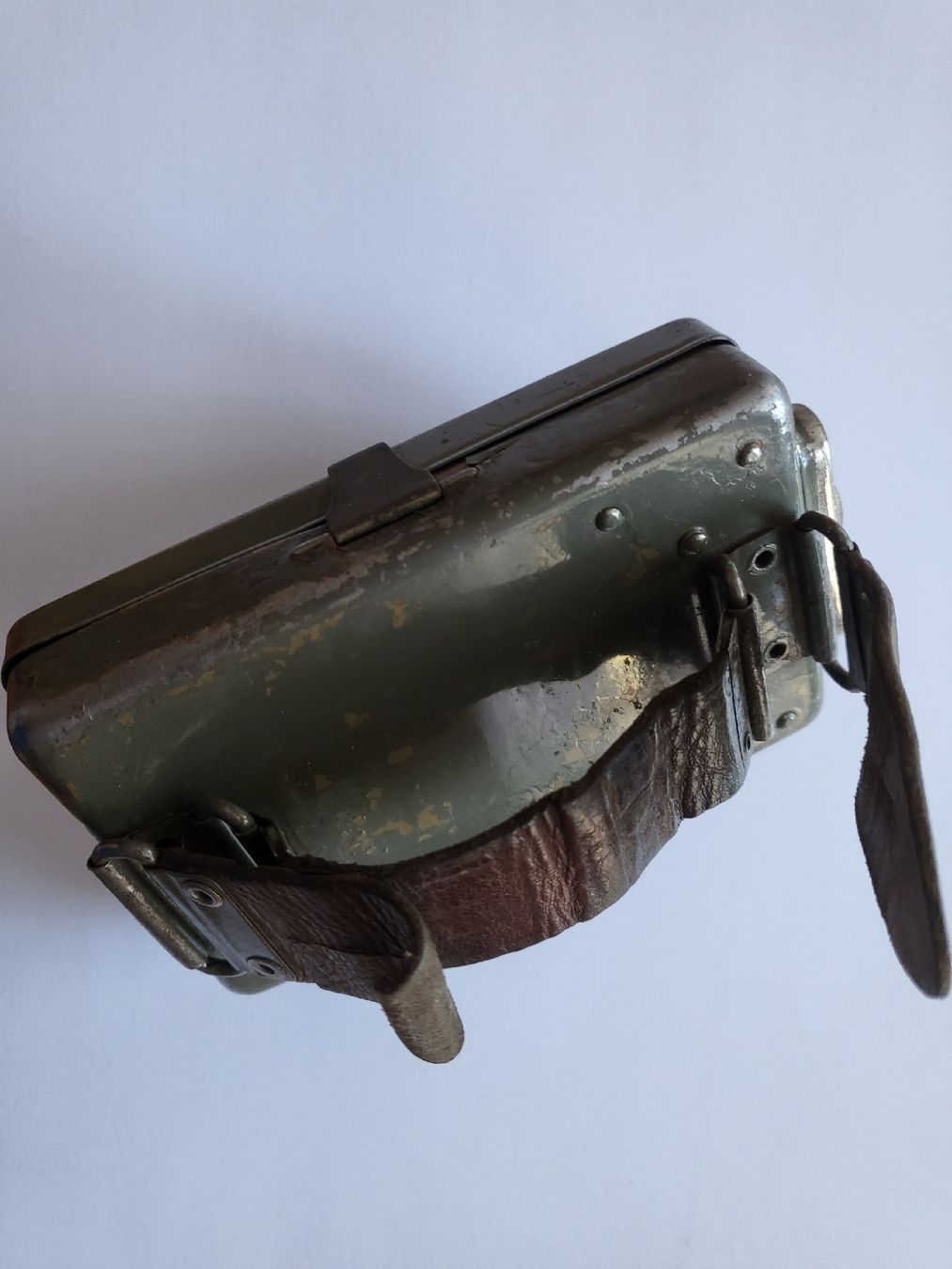 Schweizer Armee Lampade: Militär Taschenlampe, Vintage – Usato da Welschenrohr venduto da Fenn-60 2