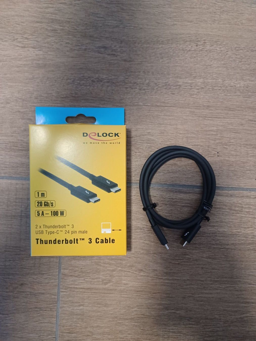 Kabel: Thunderbolt 3-Kabel 20Gbps USB C - USB C 1 m – Neu und originalverpackt aus Möriken AG von butler72 1