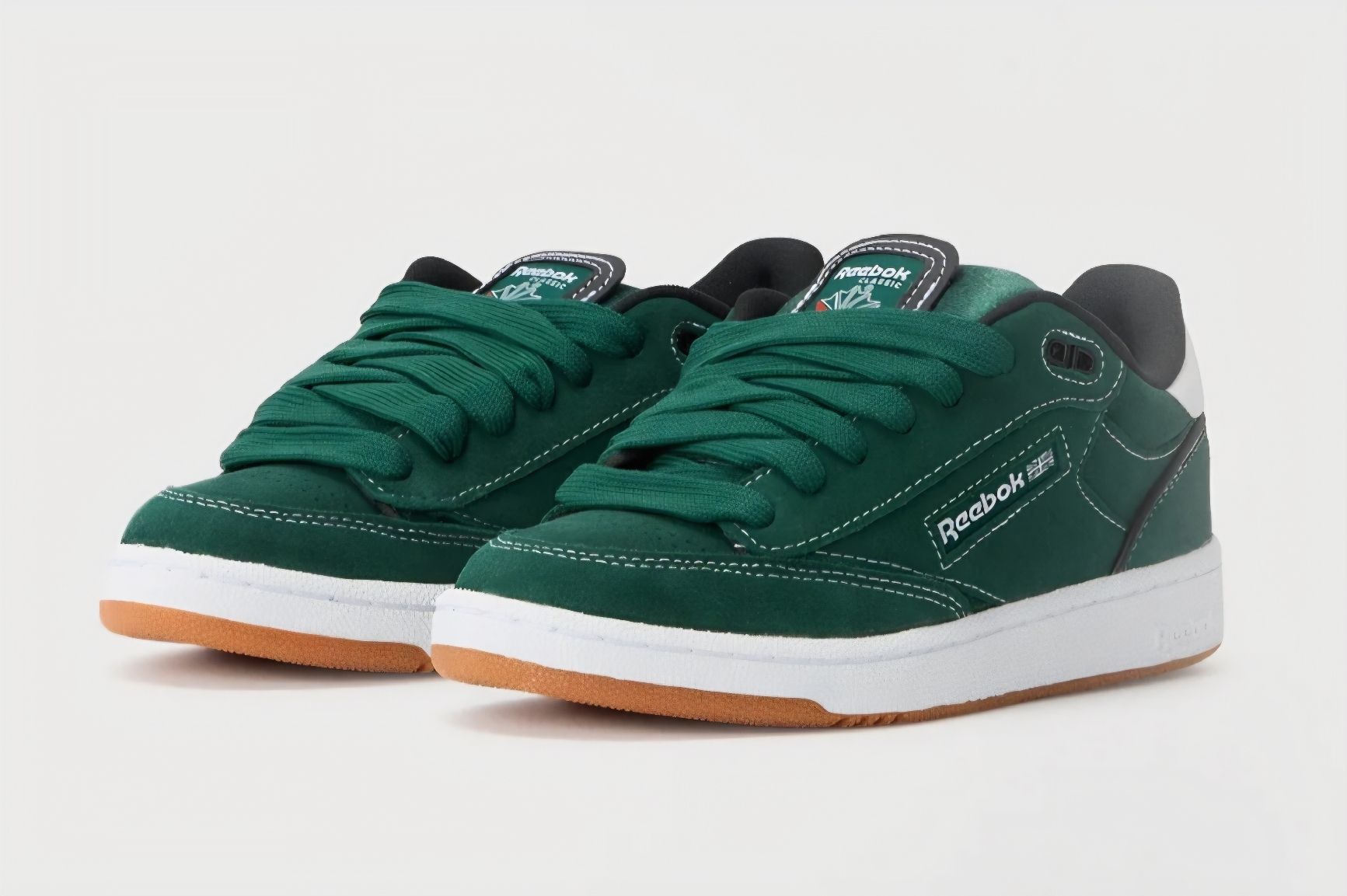Reebok Scarpe da uomo: Reebok Classic Sneaker grün – Nuovo (secondo la descrizione) da Balgach venduto da pau_7nkk 3