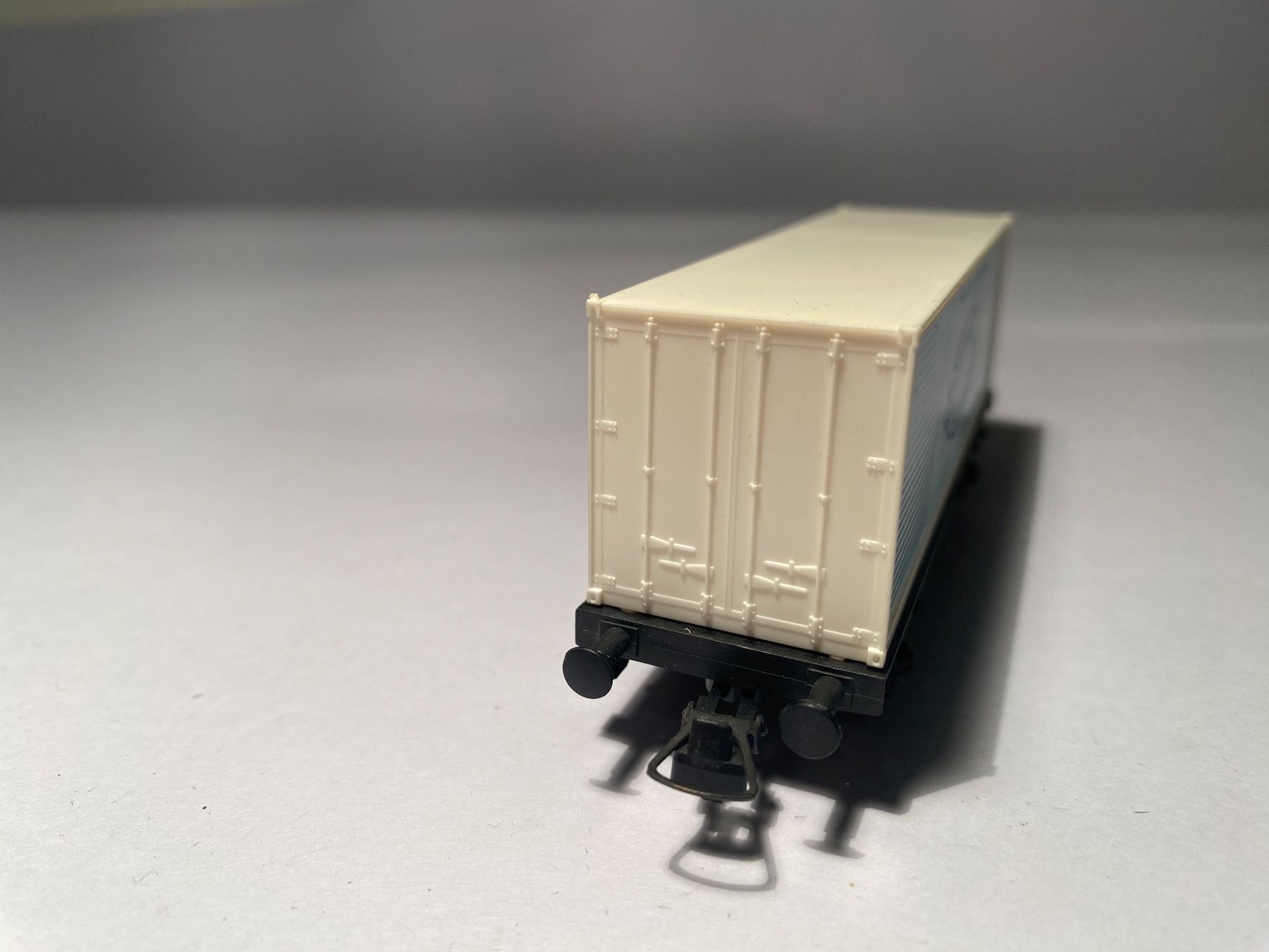 Roco Modellini di ferrovie: Roco Containerwagen STAATL FÄCHINGEN, DC Achsen – Usato da Buchrain venduto da Modellbahn11 3