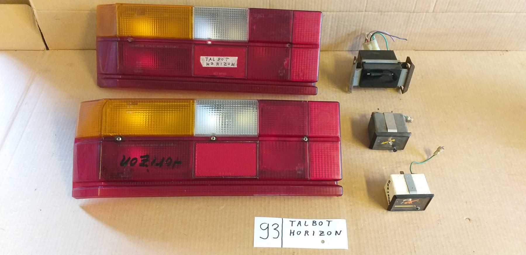 Talbot Tutti pezzi di ricambio auto: TALBOT HORIZON  FEUX ARR. G. + DIV. HORLOGES – Usato da cortébert venduto da rlv 1