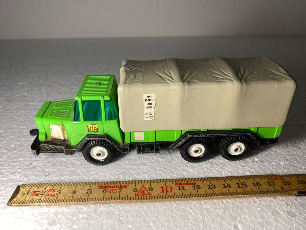 Crescent toys rare diligence western en plomb pour pièces ou