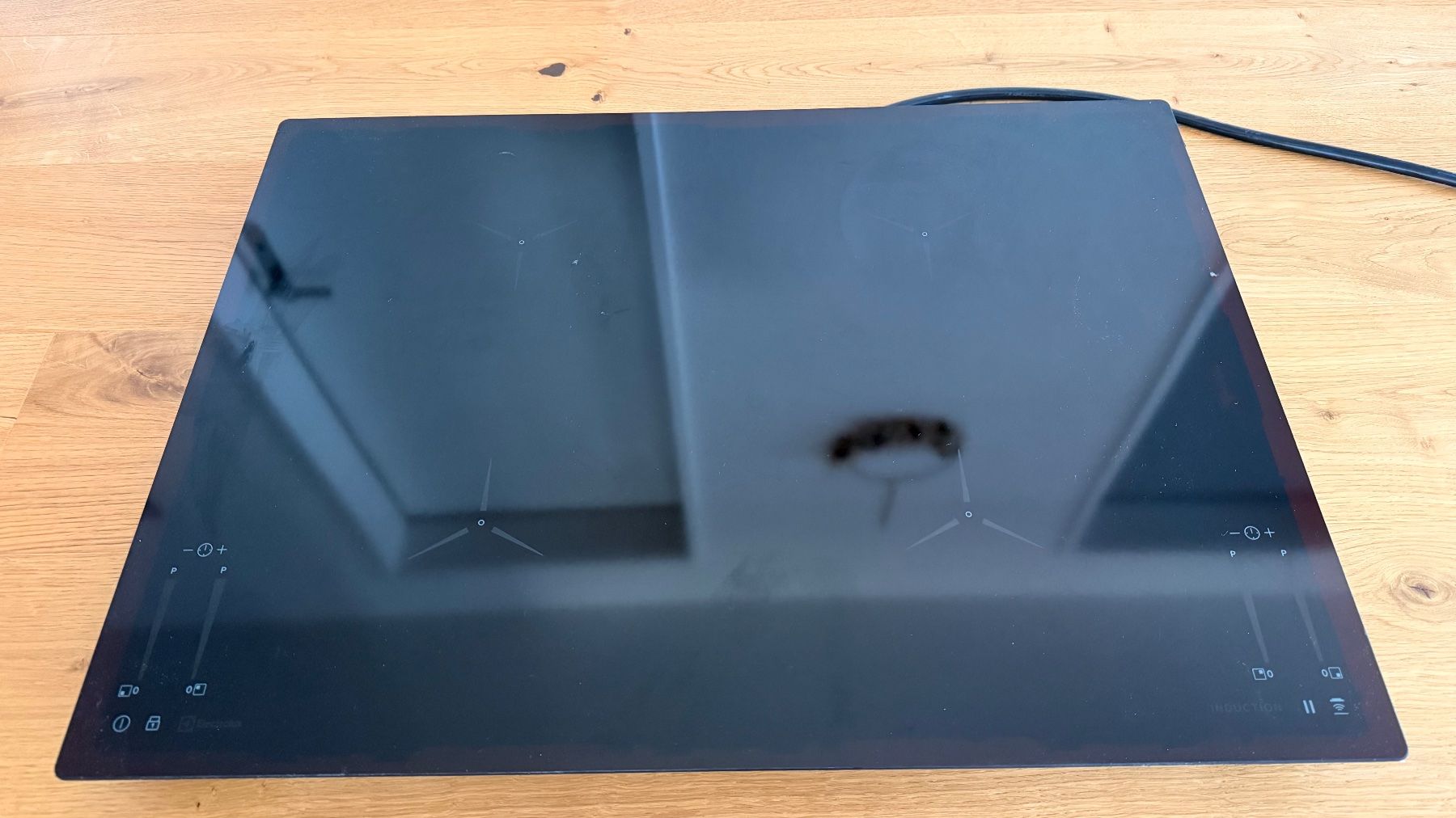 Electrolux Herde: Electrolux Induktionskochfeld EIV744 (71 cm, MultiBridge) – Gebraucht aus Ruswil von Postillion