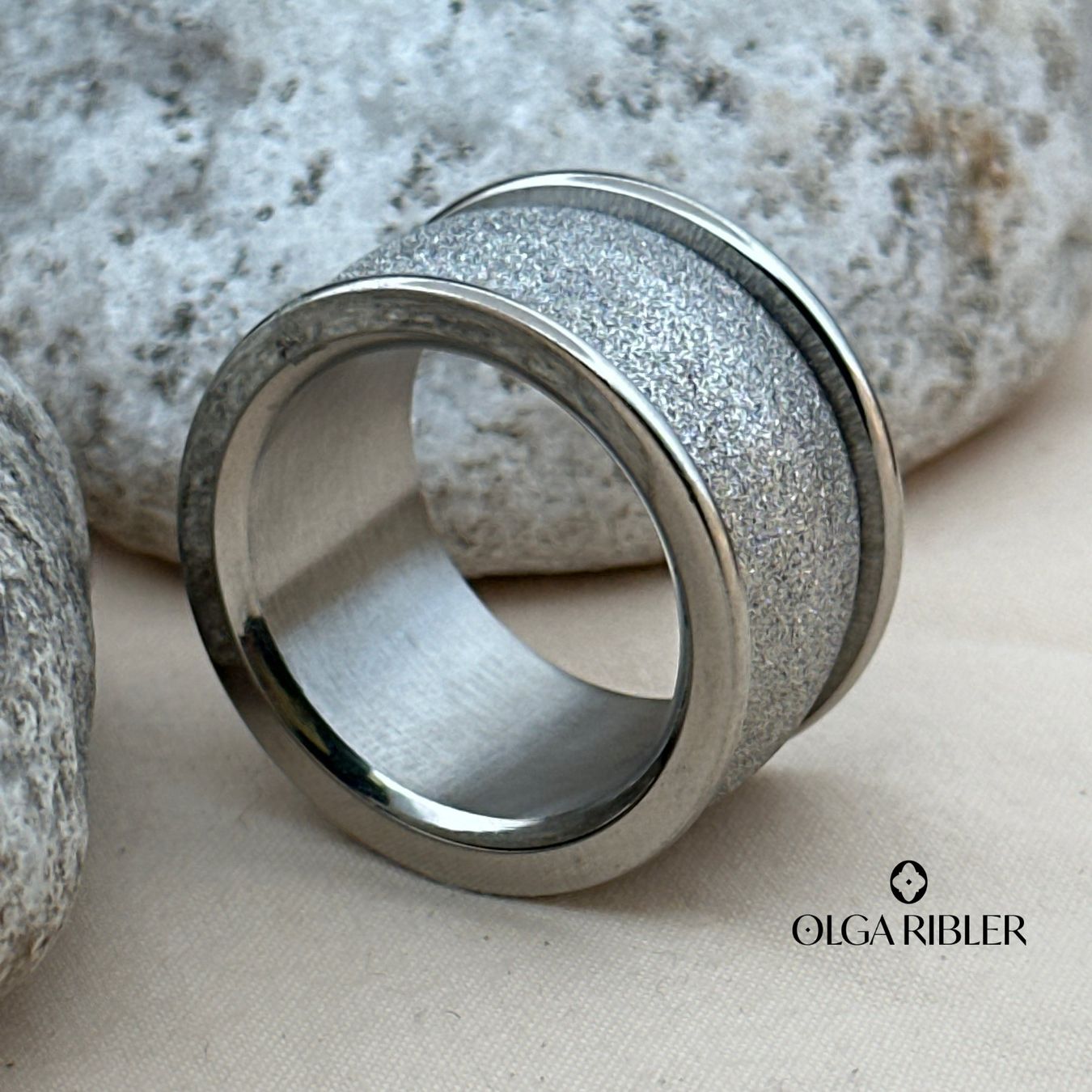 Olga Ribler Bagues: Edelstahl Statement  Ring Grösse 60 – Neuf (Voir description) à Luzern par Schmuckoutlet 1