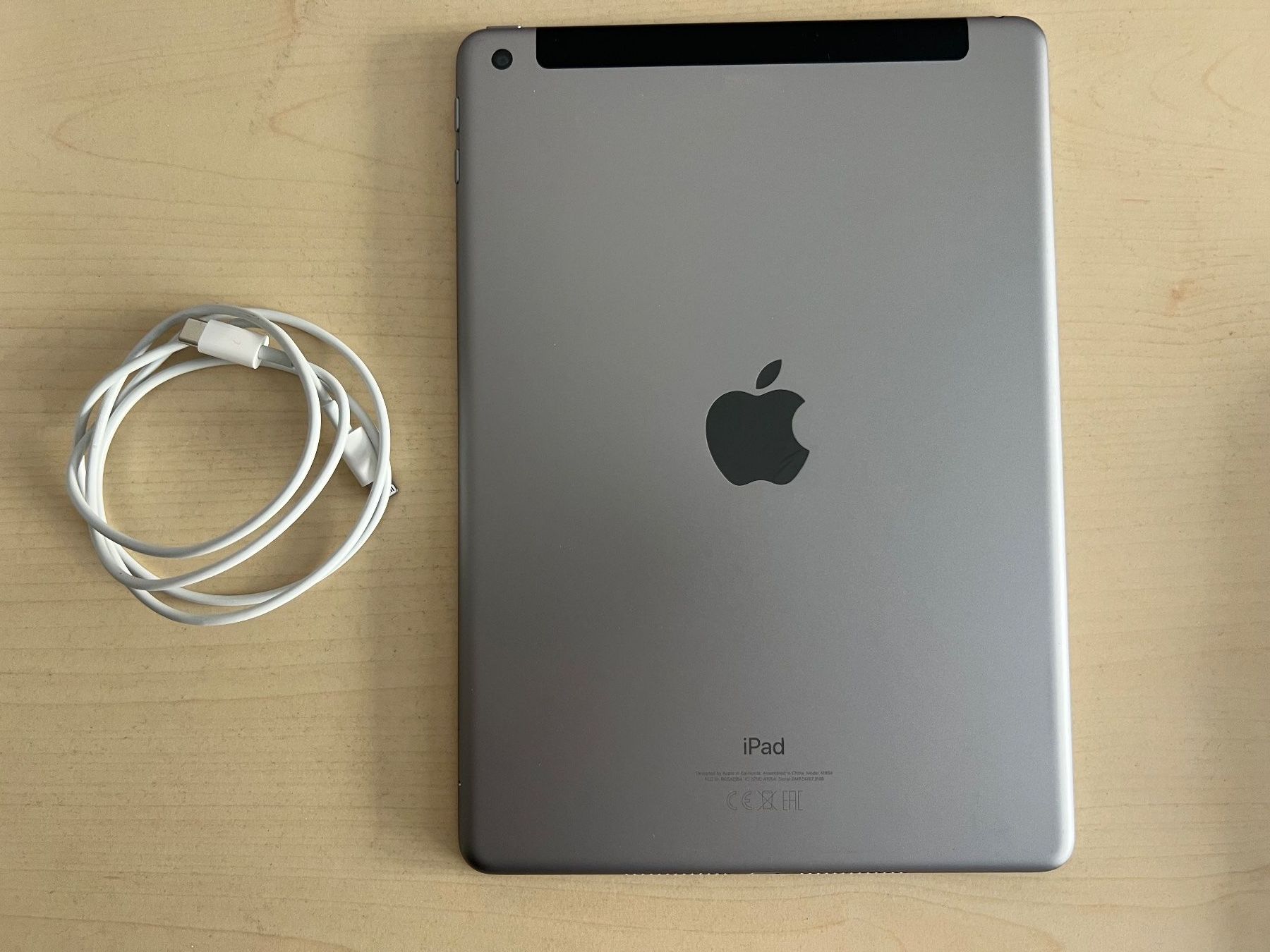 Apple Tablettes PC: Apple iPad 6 32GB – D'occasion à Winterthur par la_panna 1