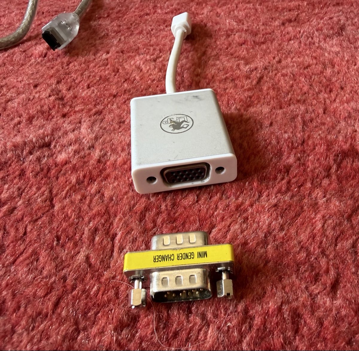 Apple Unità & Adattatore: Apple & Belkin Adapter für Mac, Fire Wire, Thunderbolt, HDMI – Usato da Biel/Bienne venduto da SirRolf 9