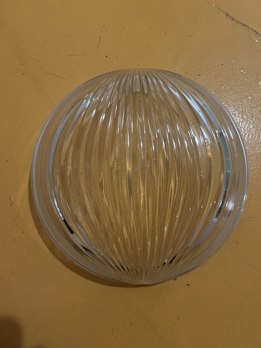 Ciotole: A Big Elegant Crystal Glass Bowl – Usato da Genève venduto da Noemie.wrmsi 1