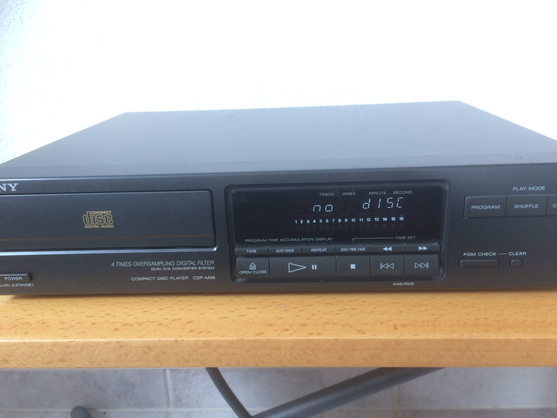 Sony Systèmes audio & multimédias: Sony XO-D301 Stereo – D'occasion à Fribourg par Werkt 2