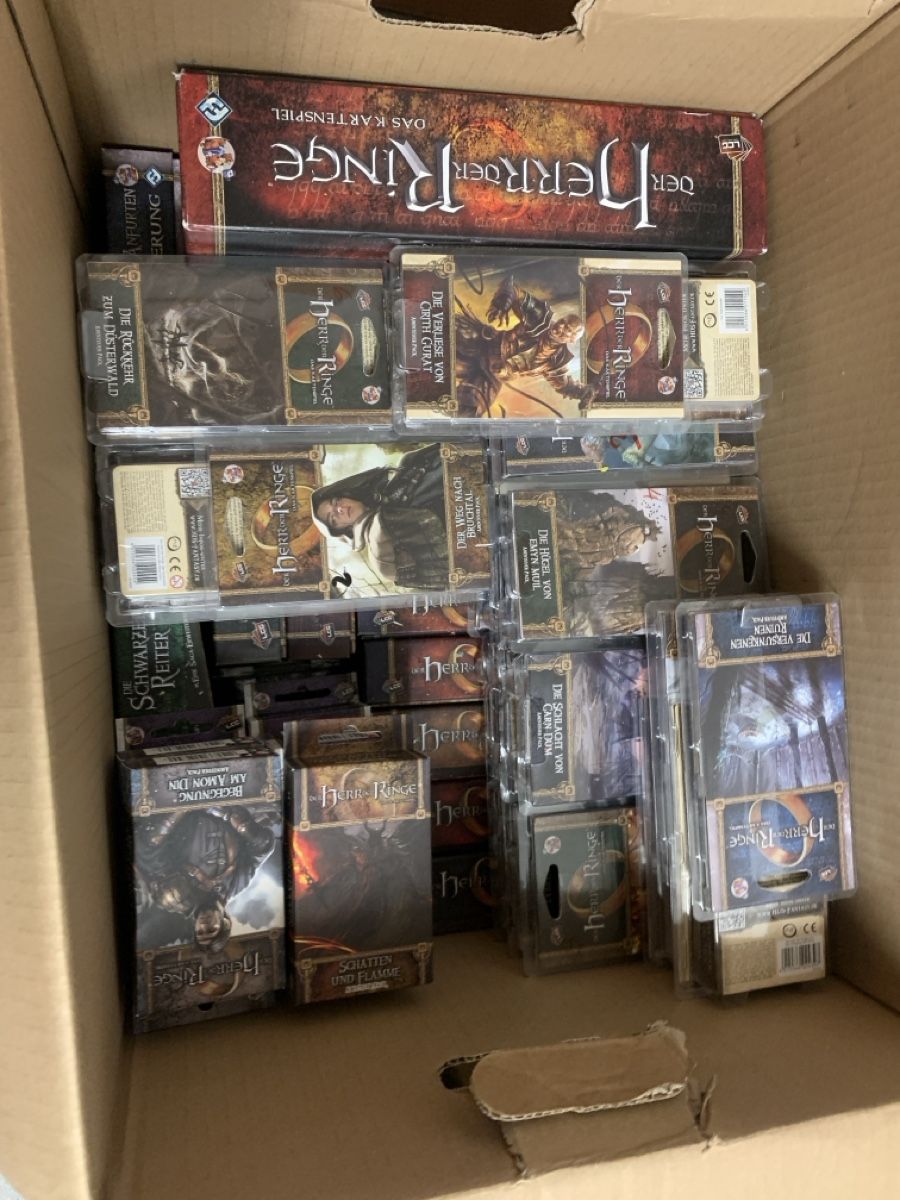 Giochi: Grosse Herr der Ringe LCG Sammlung – Usato da Zug venduto da Starkeente