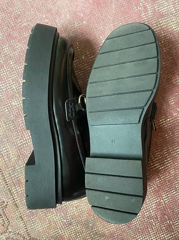 Damenschuhe: H&M Premium Chunky Loafer Leder – Gebraucht aus Bern von mari773 1
