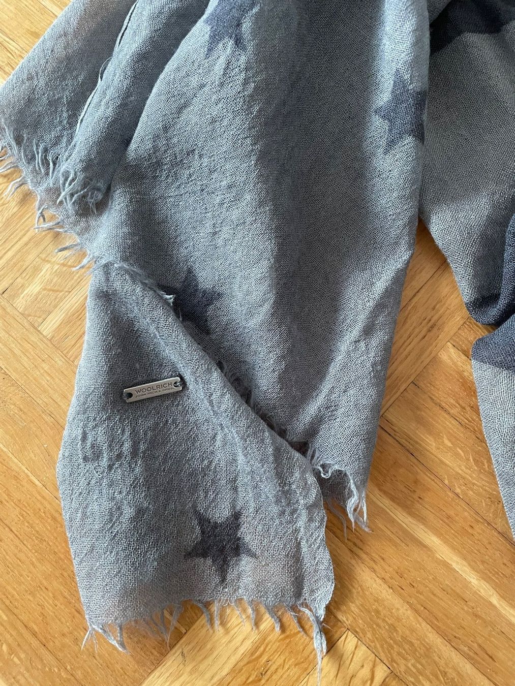 Foulards, Tücher & Schals: Schal, Marke Woolrich, Damen – Gebraucht aus Luzern von Roger3022 5
