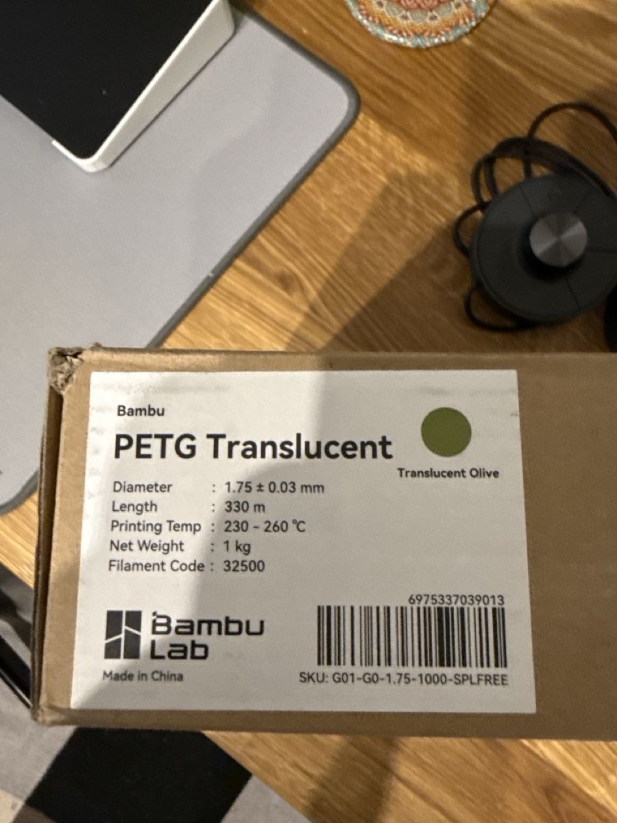 Bambu Lab 3D Drucker: Bambu Lab PETG Translucent 1.75mm Olive 1kg neu – Neu und originalverpackt aus Rupperswil von kaiszielasko94 1