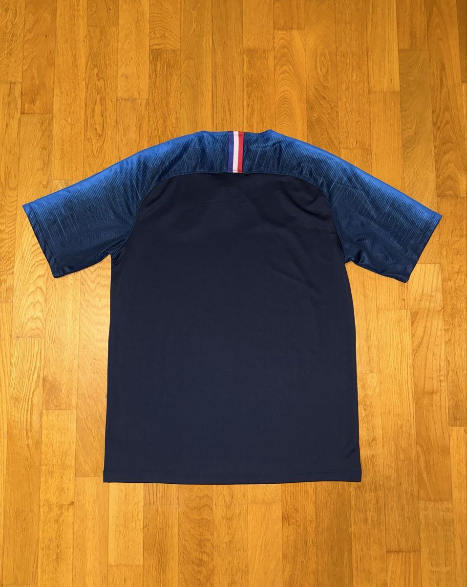 Nike Canottiere & Pantaloni: Frankreich Trikot Grösse L – Nuovo (secondo la descrizione) da Winterthur venduto da GinaMila 3