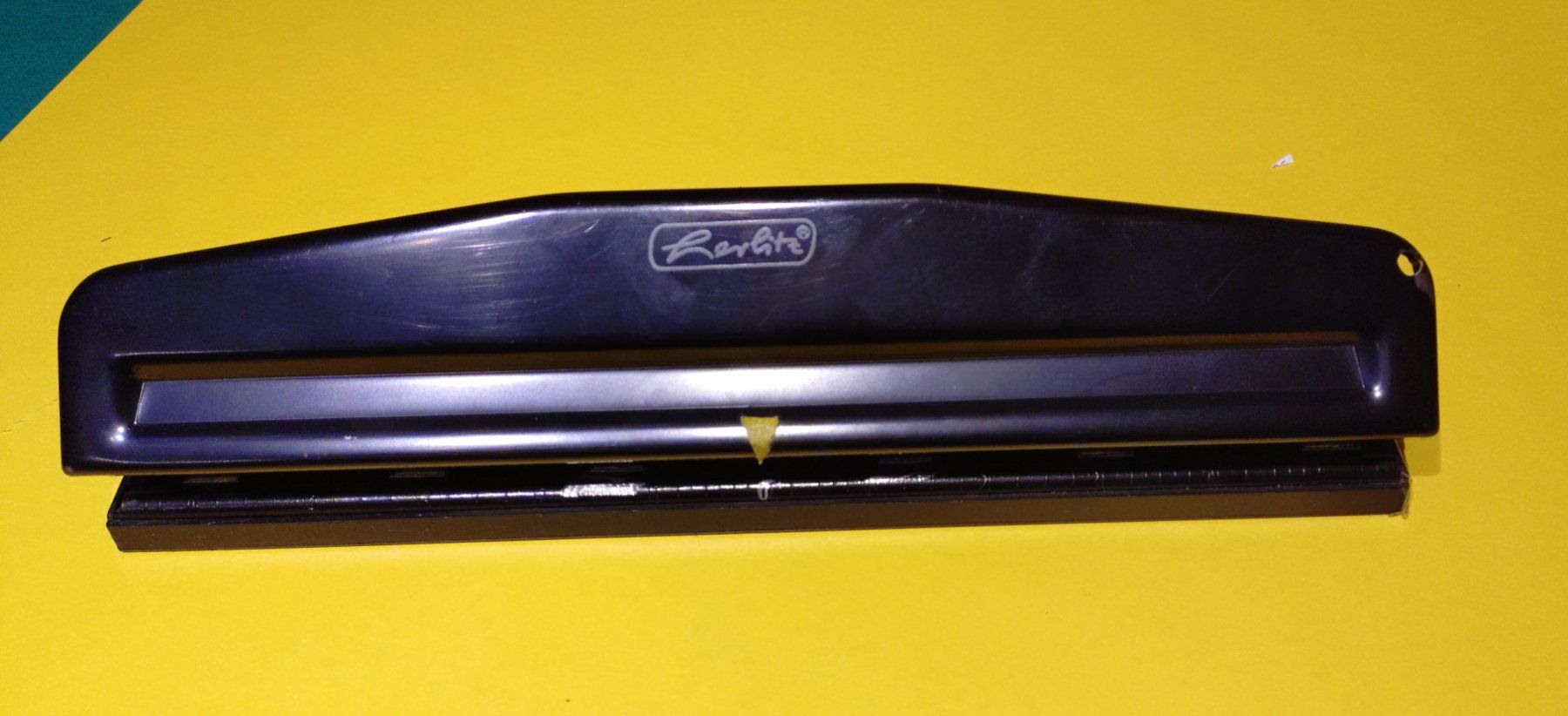 Herlitz Classeurs: Locher Herlitz A4 – D'occasion à Frasnacht par aurisgold 2