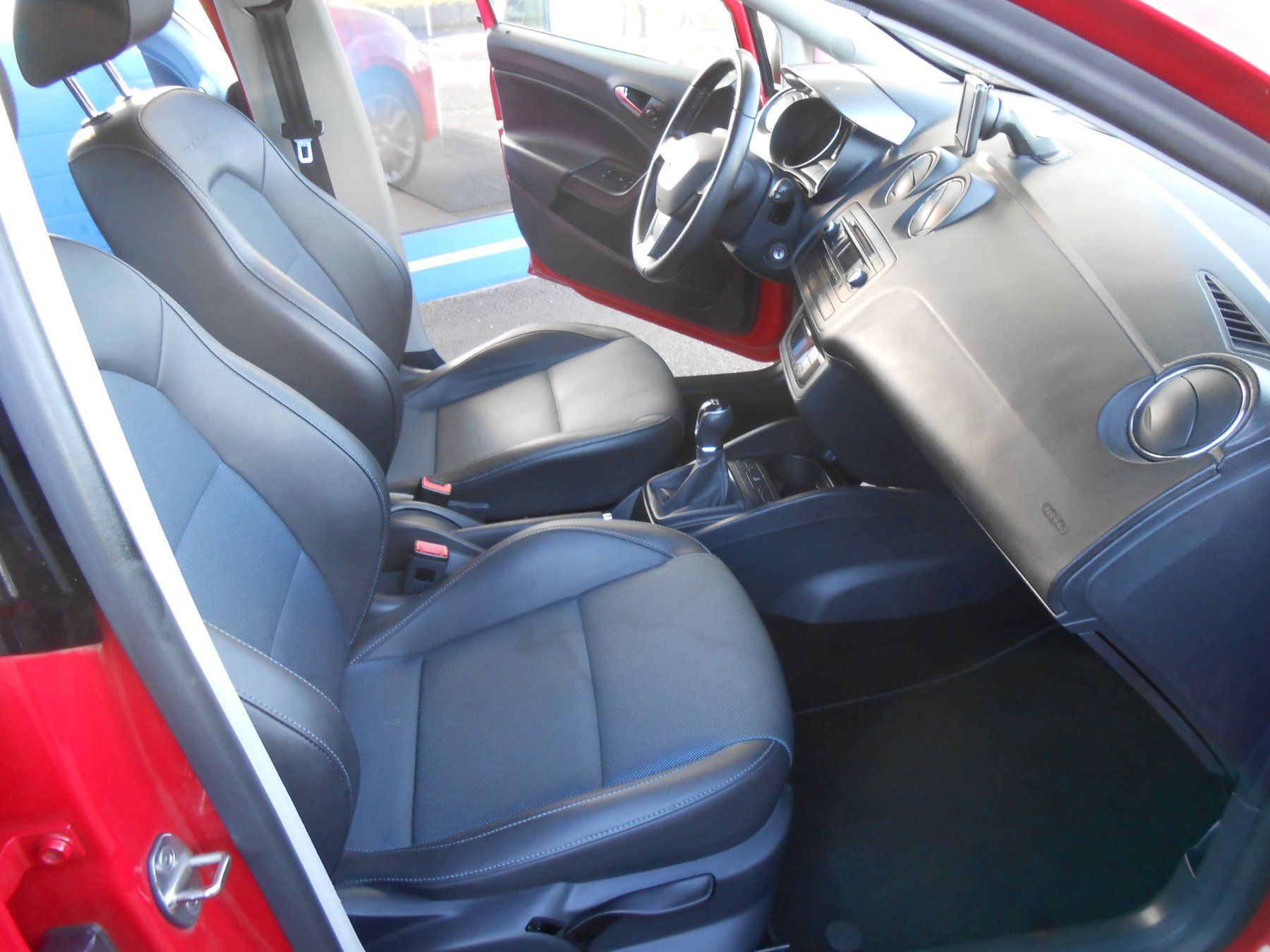 Seat Autos: Seat Ibiza 1.2 TSI Stop I-Tech dès 7900.- – Gebraucht aus Léchelles von guibus02 7