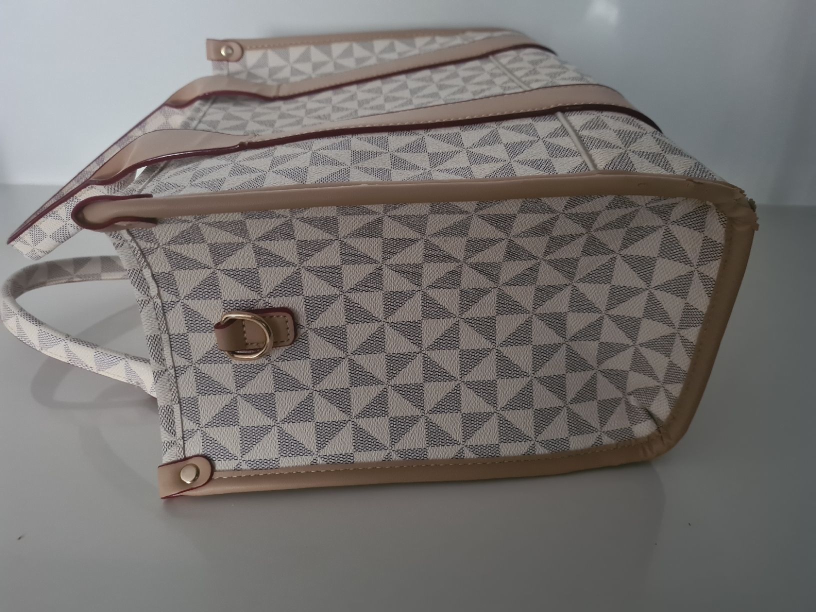 Taschen für Damen: Handtasche – Gebraucht aus Steinen von turbogeiss99 9