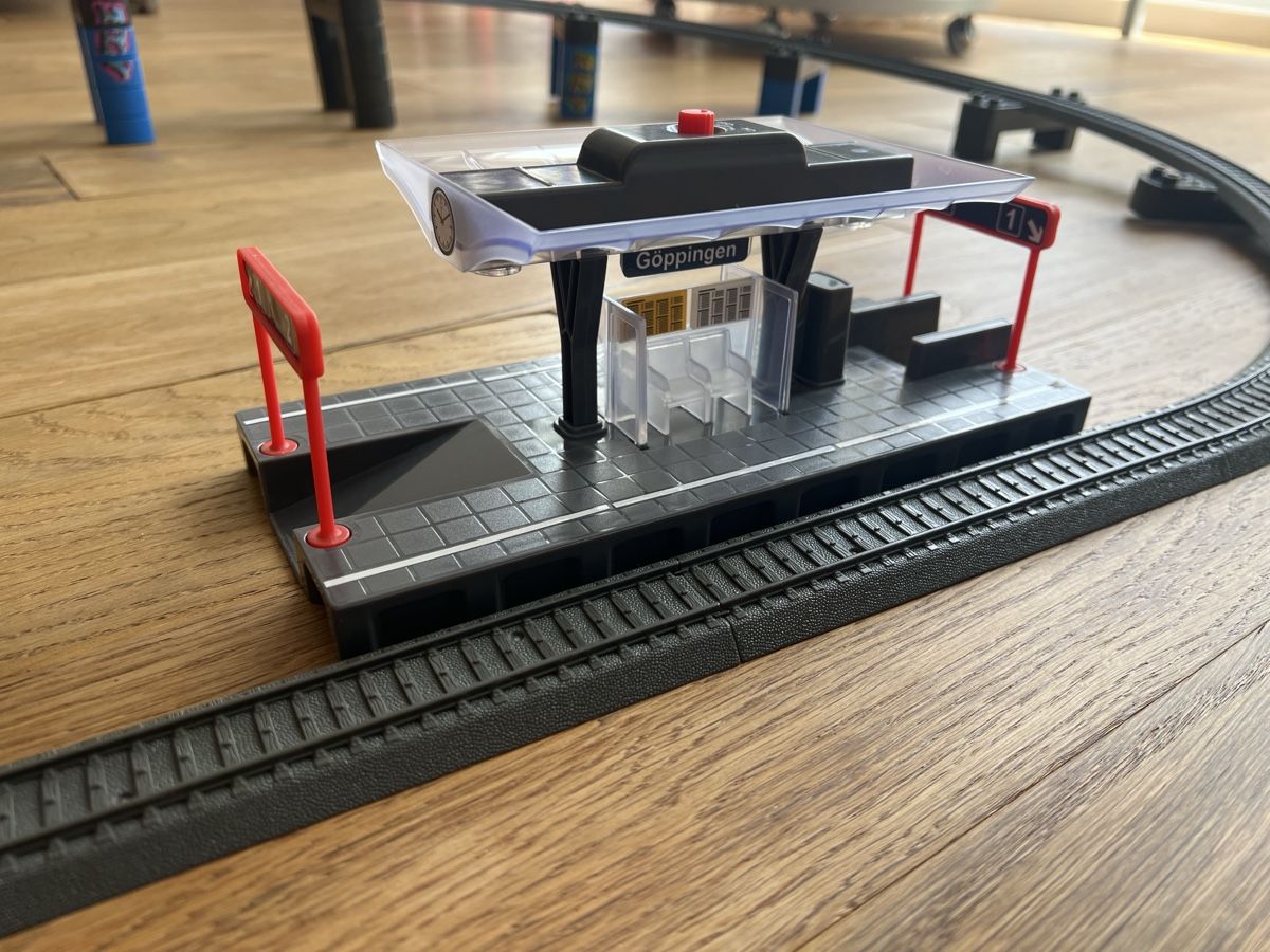 Märklin Modellini di ferrovie: Märklin Airport Express Hochbahn – Usato da Stettlen venduto da ich_biete_mit_3006 2