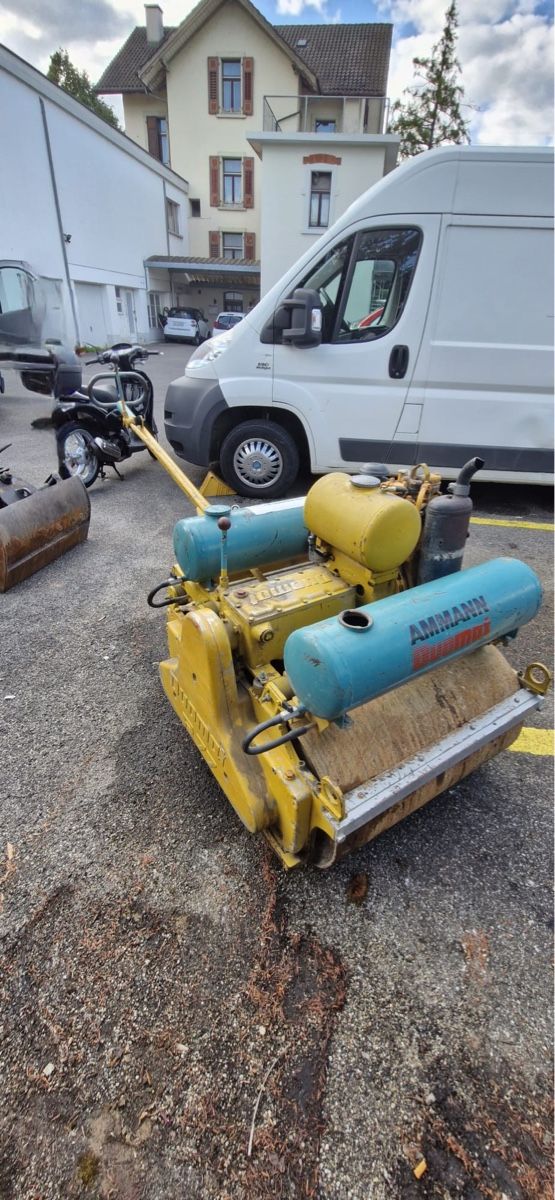 Toutes les machines: Ammann Vibrationswalze – D'occasion à möhlin par platzsimo 3