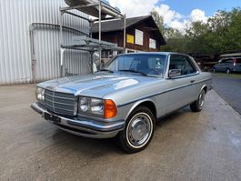 Mercedes-Benz W123 280 Coupé frisch ab Veteran