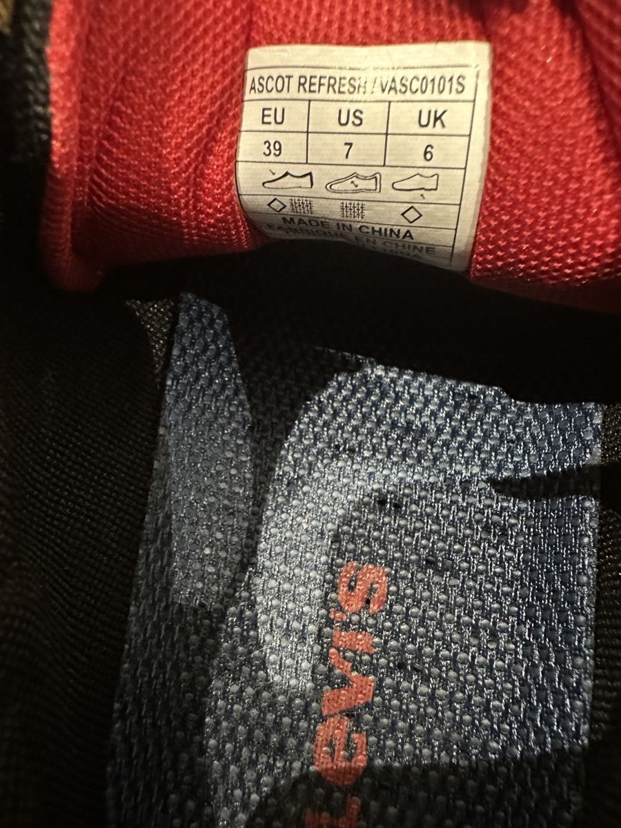 Levi's Chaussures hommes: Levi’s Schuhe Gr.39 – D'occasion à Münchwilen TG par vilu7 1