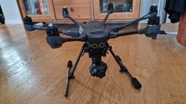 Yuneec Typhoon H mit Rucksack 2 Akkus 2 Ladegeräten usw....